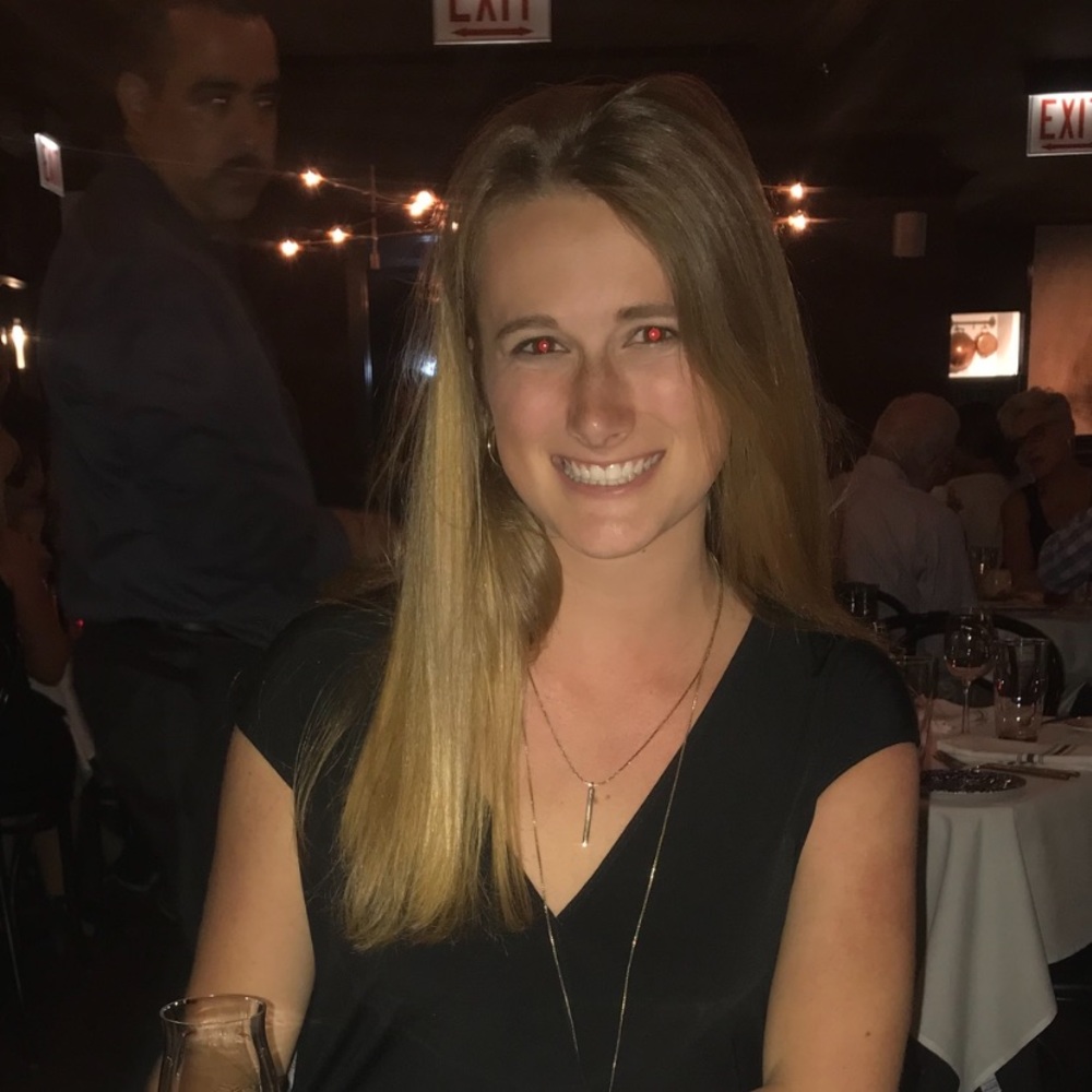 Meet your Posher, Elizabeth